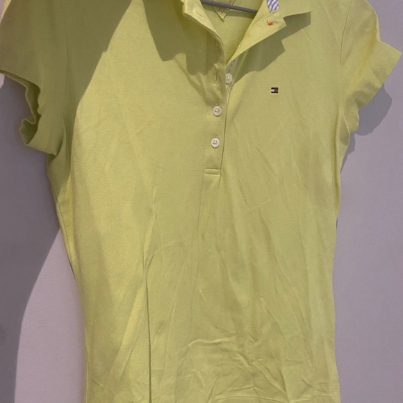 Tommy Hilfiger XS tshirt - Picture 2 of 3